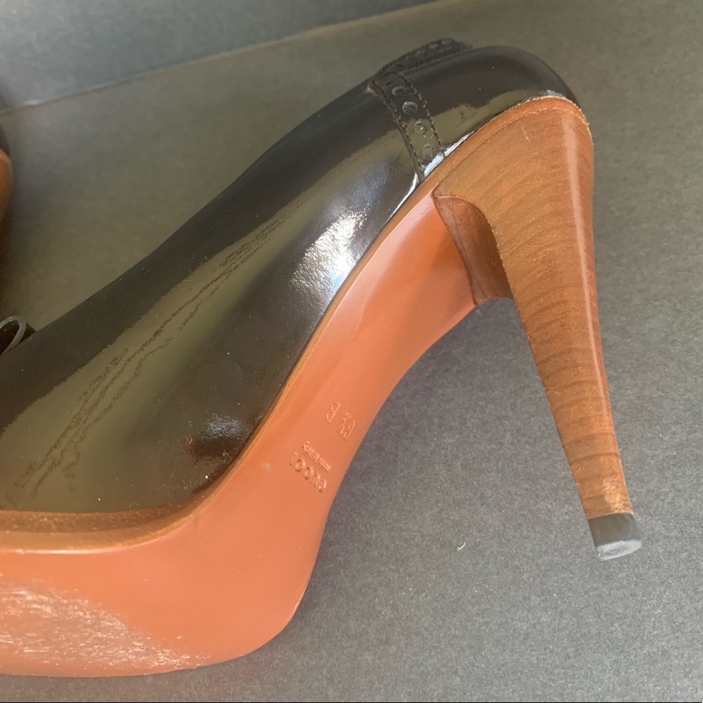 Gucci Black Patent Leather Kiltie Bit Heels with Brown Trim~Fit More Like a Sz 6 - Picture 8 of 16